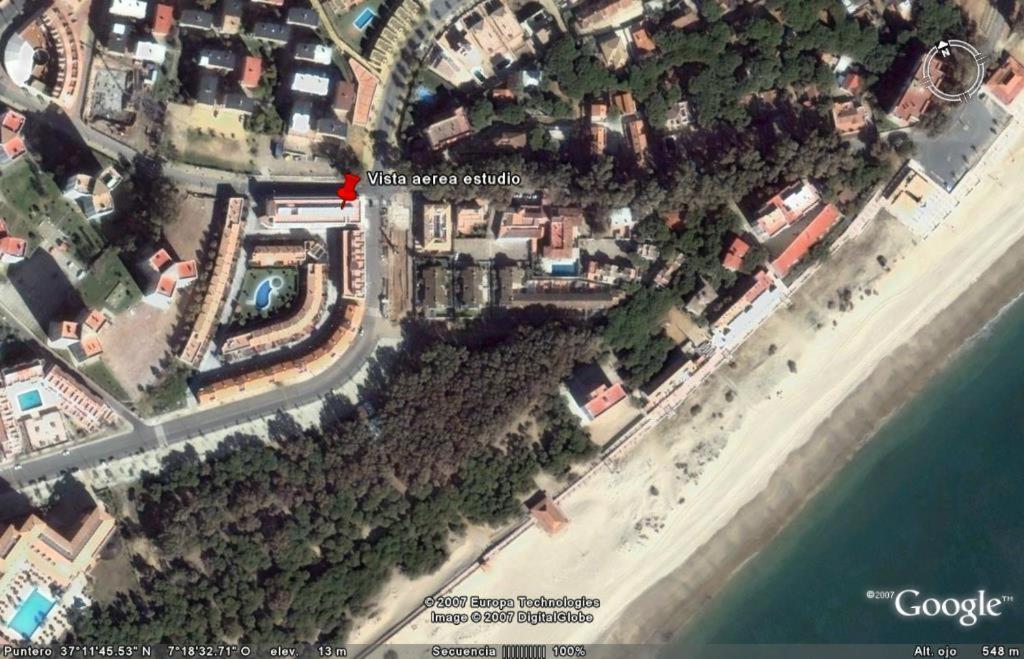Estudio Con Piscina Y Garaje A 100 Mtr De La Playa Appartement *